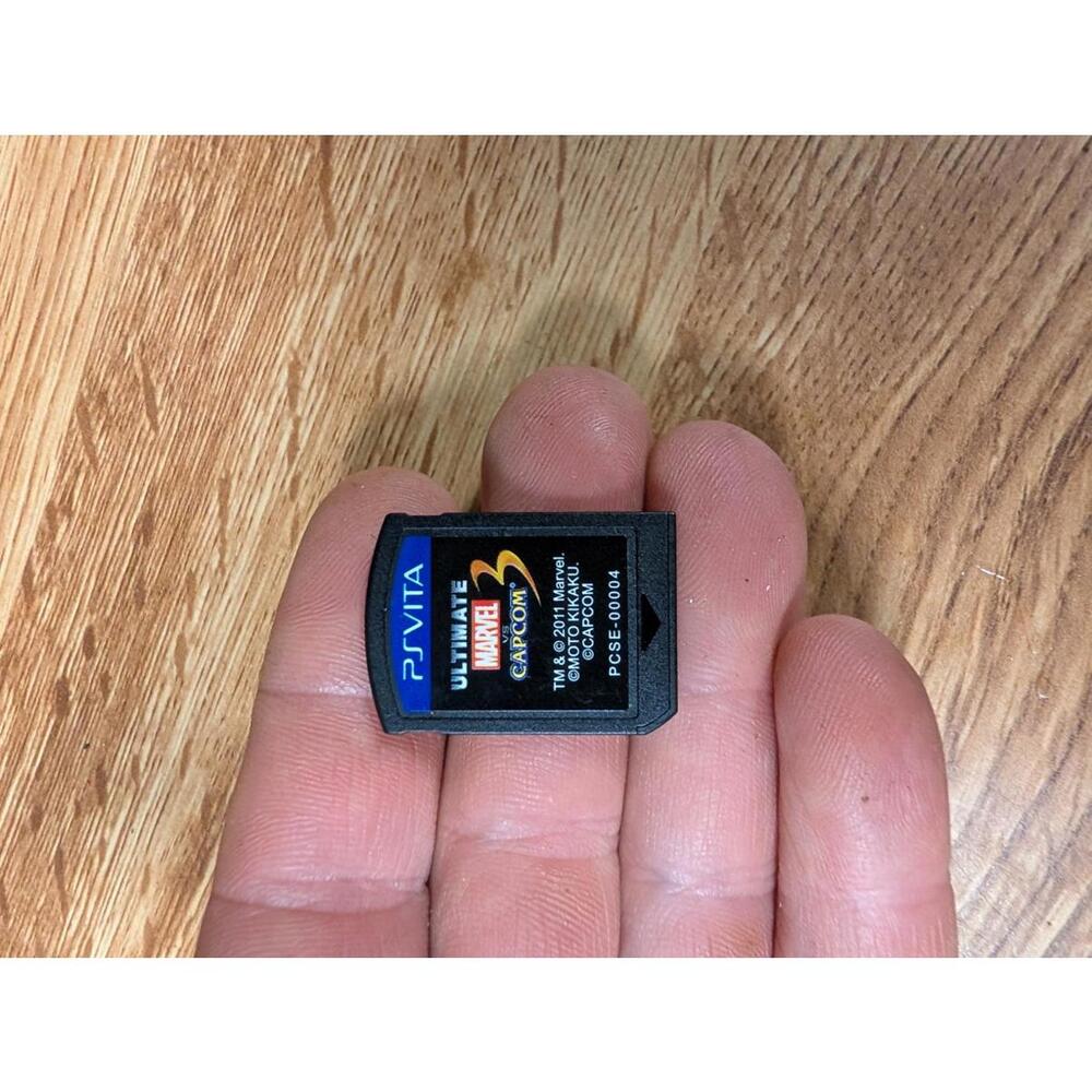 Ultimate Marvel vs. Capcom 3 PS Vita Game Cartridge